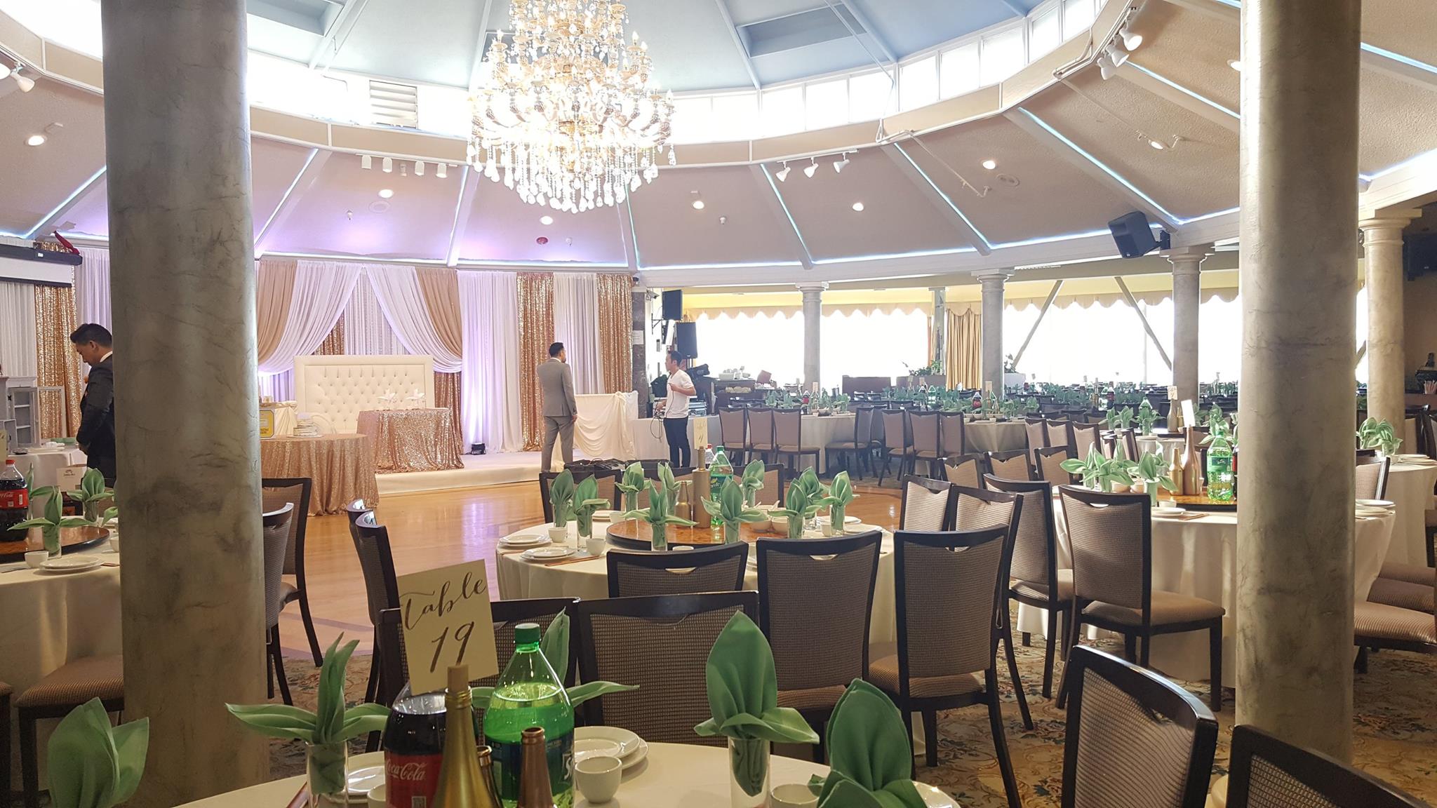 Wedding decoration at the center of the Alameda Pacific Lighthouse.